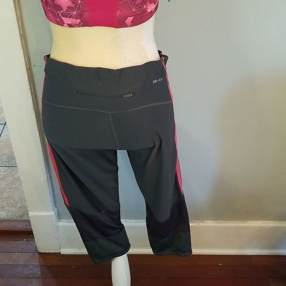 Nike Dri Fit Epic Lux Crop Capri Size Large Gray/Pink Running - Picture 6 of 14